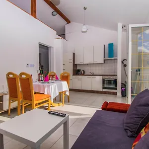 https://apartments-relax-near-opatija.primorje-gorskikotar.com